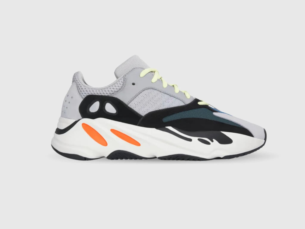 Adidas yeezy 700 prezzi stracciati sales