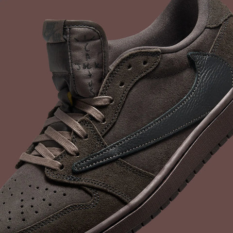 Nike Air Jordan Low Retro OG SP Travis Scott Velvet Brown DM7866