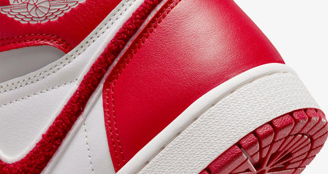 Nike Air Jordan 1 High OG Varsity Red (W) DJ4891-061